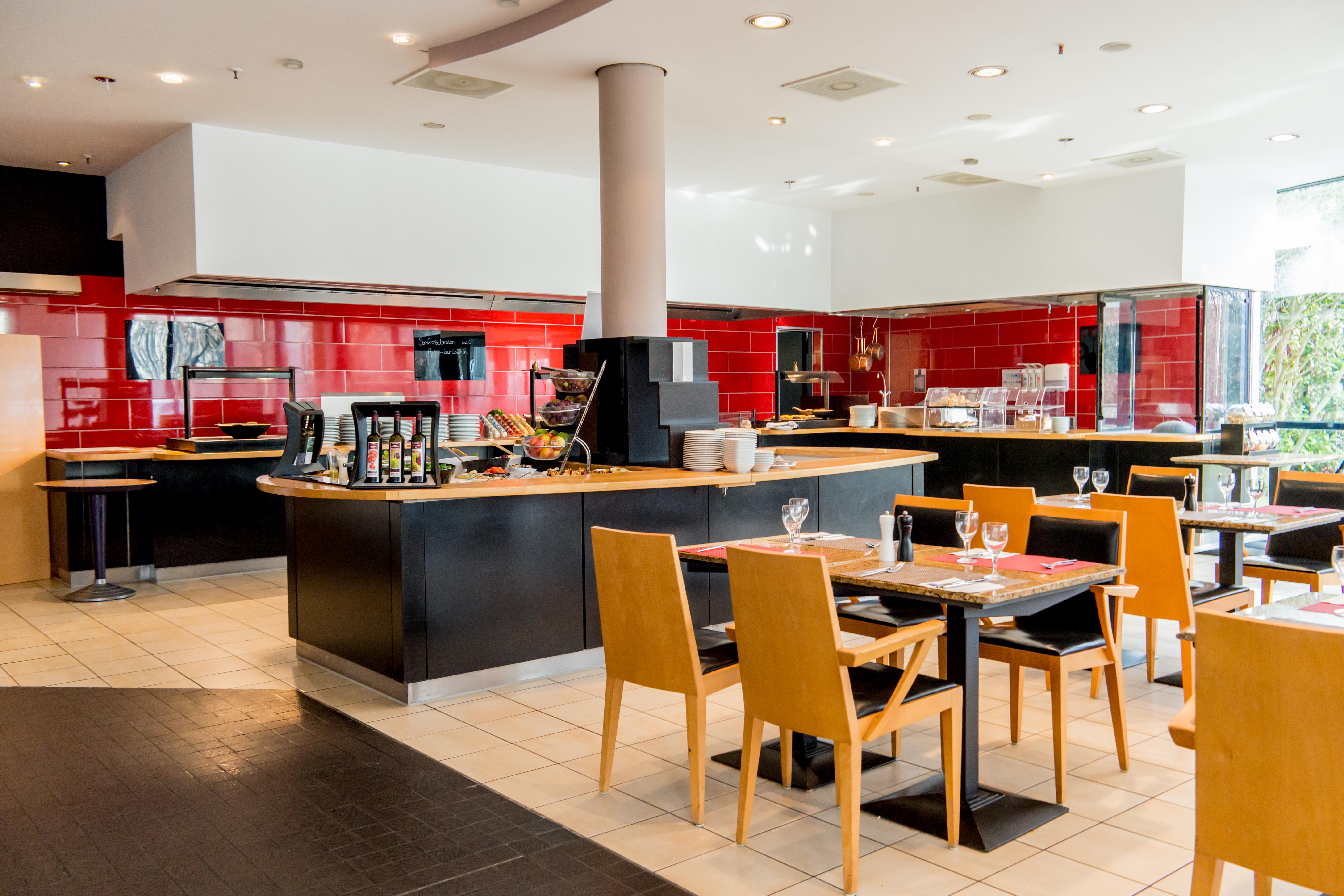 Отель Four Ratingen Dusseldorf Airport Экстерьер фото