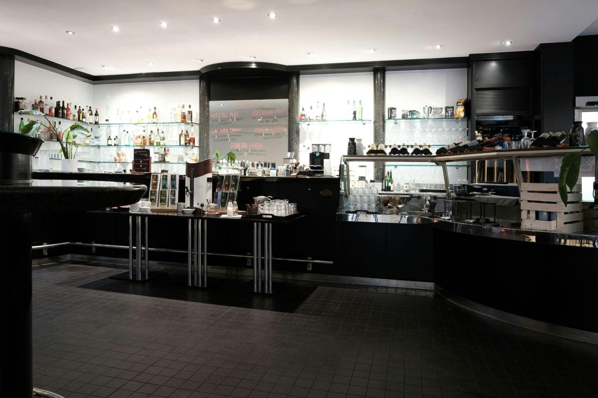 Отель Four Ratingen Dusseldorf Airport Экстерьер фото